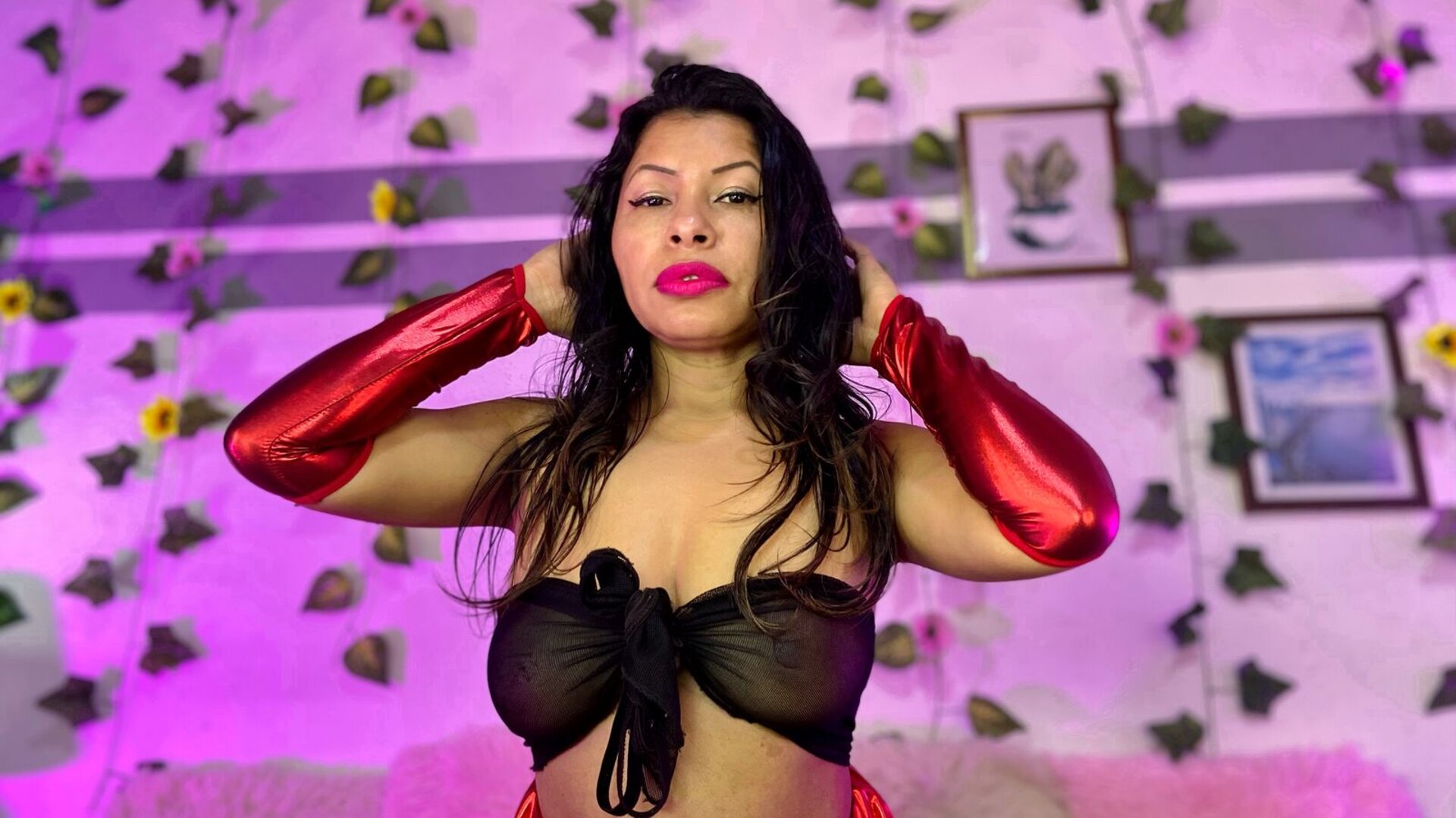 AbbyMonti's Live Nude Chat