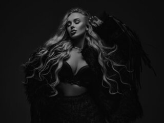 AdairMistress's Live Nude Chat