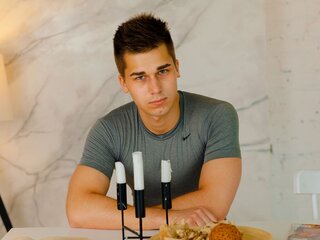 AdamHolister's Live Nude Chat