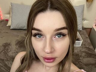 AgataSummer's Live Nude Chat