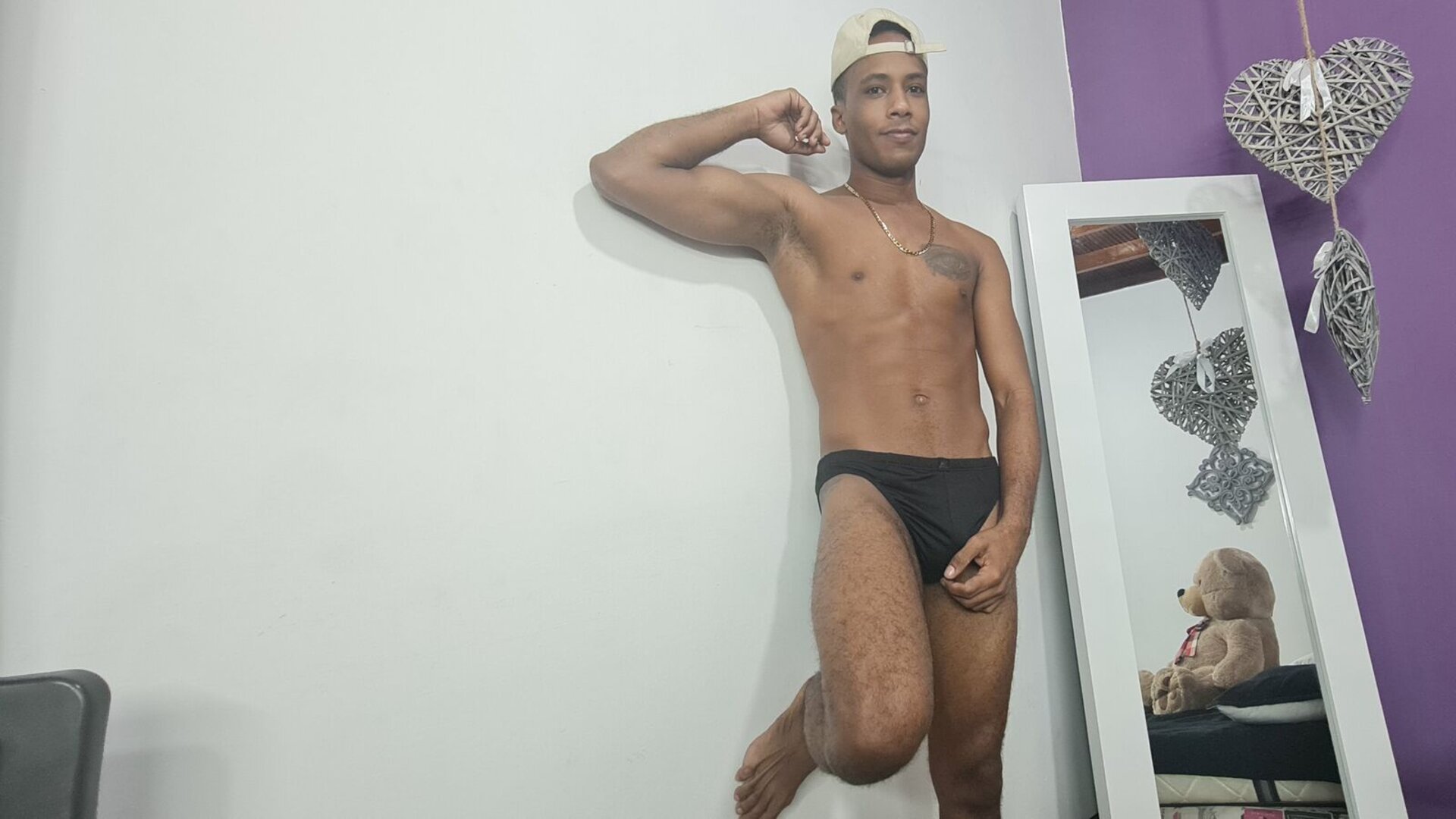 AlexKishimoto's Live Nude Chat