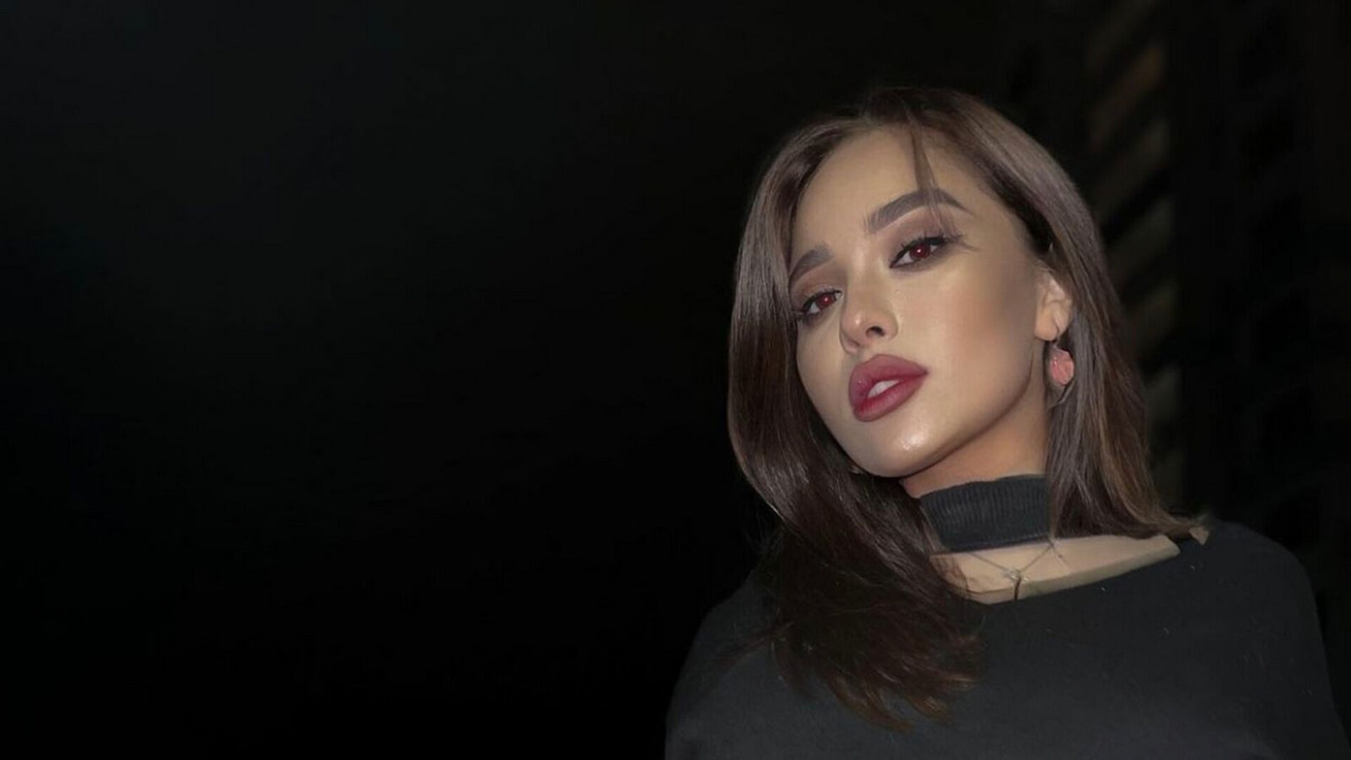 AllaScarlett's Live Nude Chat