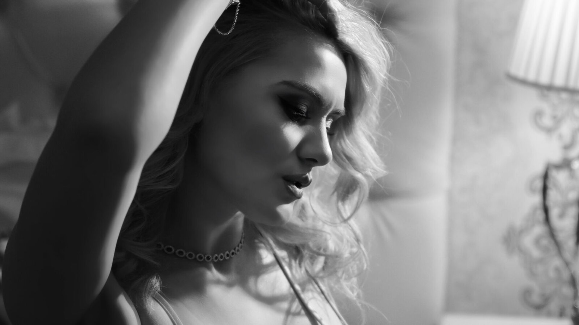 AmiraAnderson's Live Nude Chat