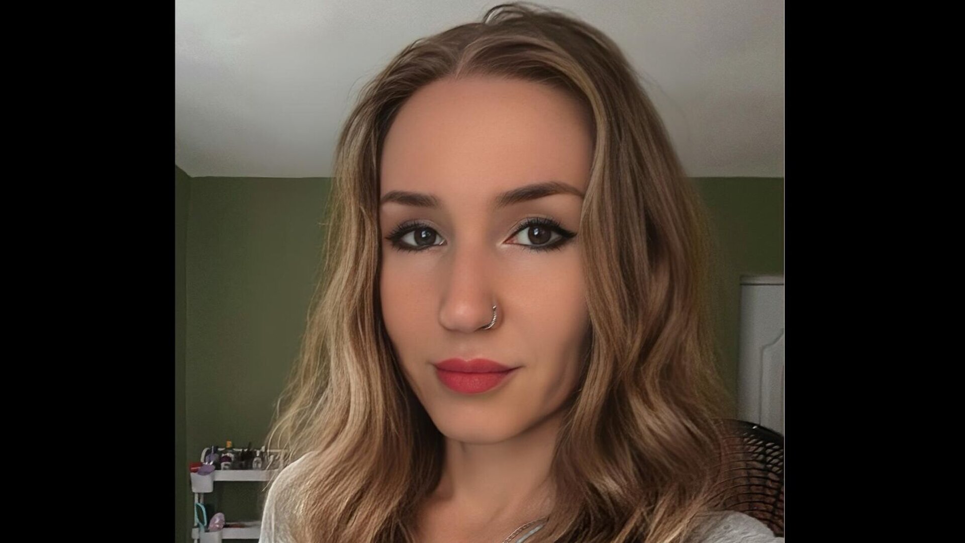 AnaAlvarez's Live Nude Chat