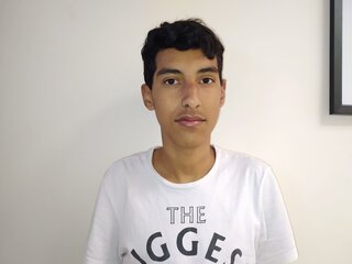 AnderClose's Live Nude Chat