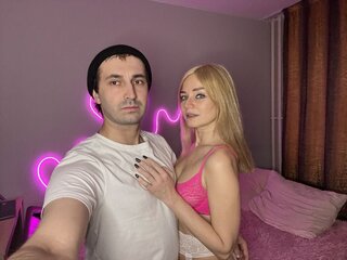 AndroAndRouss's Live Nude Chat