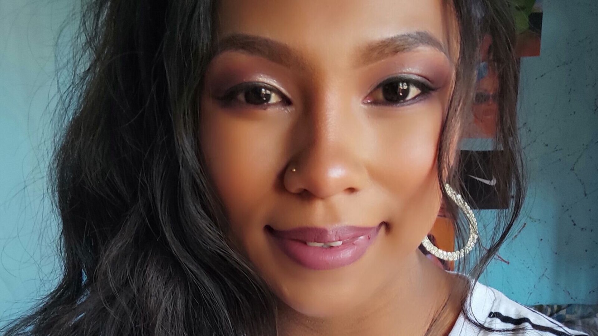 AngelSedra's Live Nude Chat