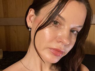 AnnaMilenna's Live Nude Chat