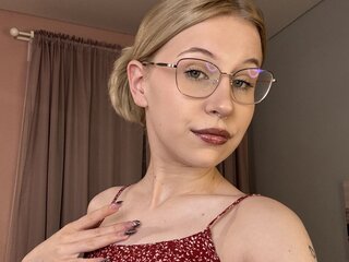 AnnaPura's Live Nude Chat