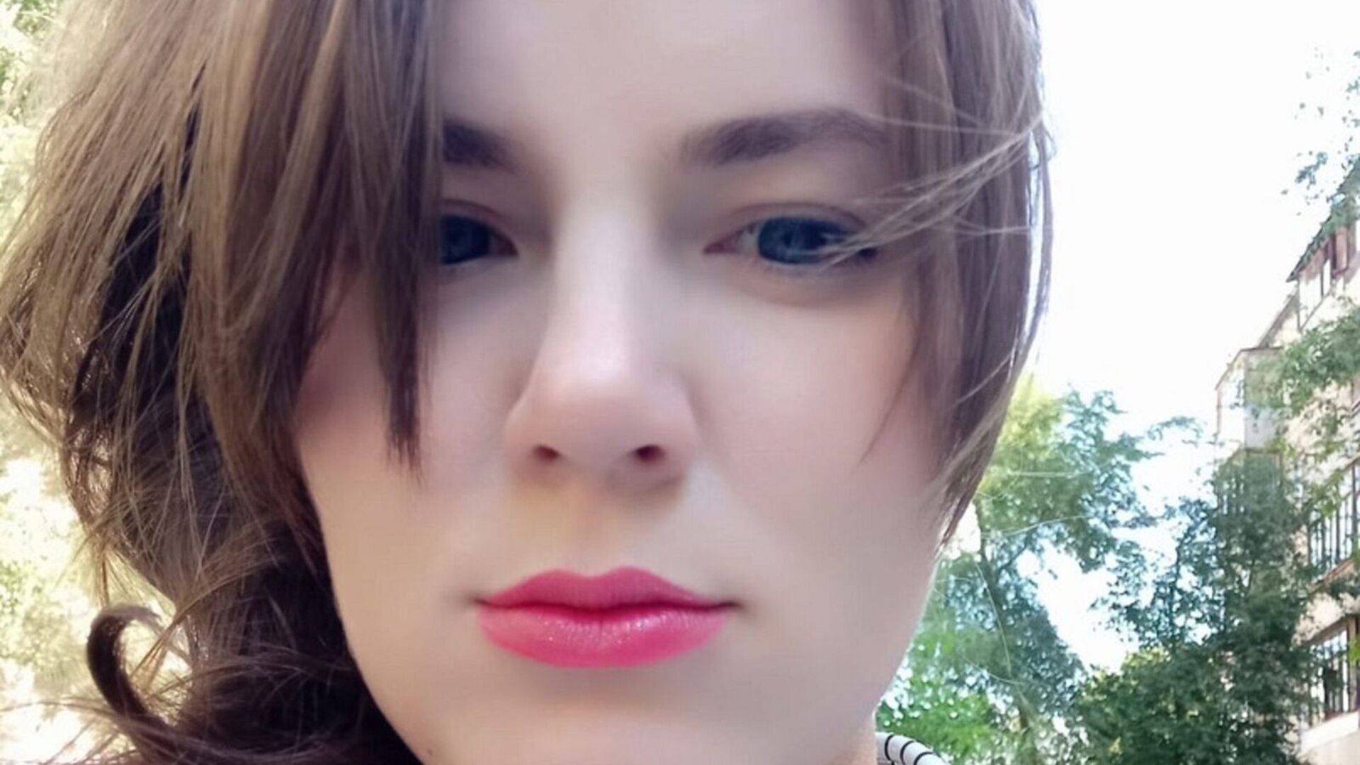 AnnyFane's Live Nude Chat