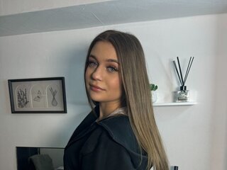 AraSendis's Live Nude Chat