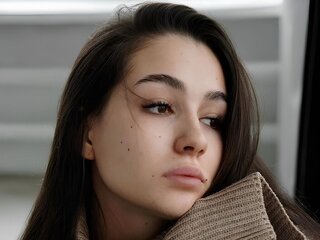 BelkisKaroly's Live Nude Chat