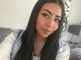 BellaBeacker's Live Nude Chat