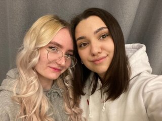 CoriAndKate's Live Nude Chat