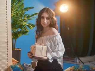 DanaBell's Live Nude Chat