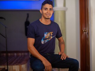 DavidCapo's Live Nude Chat