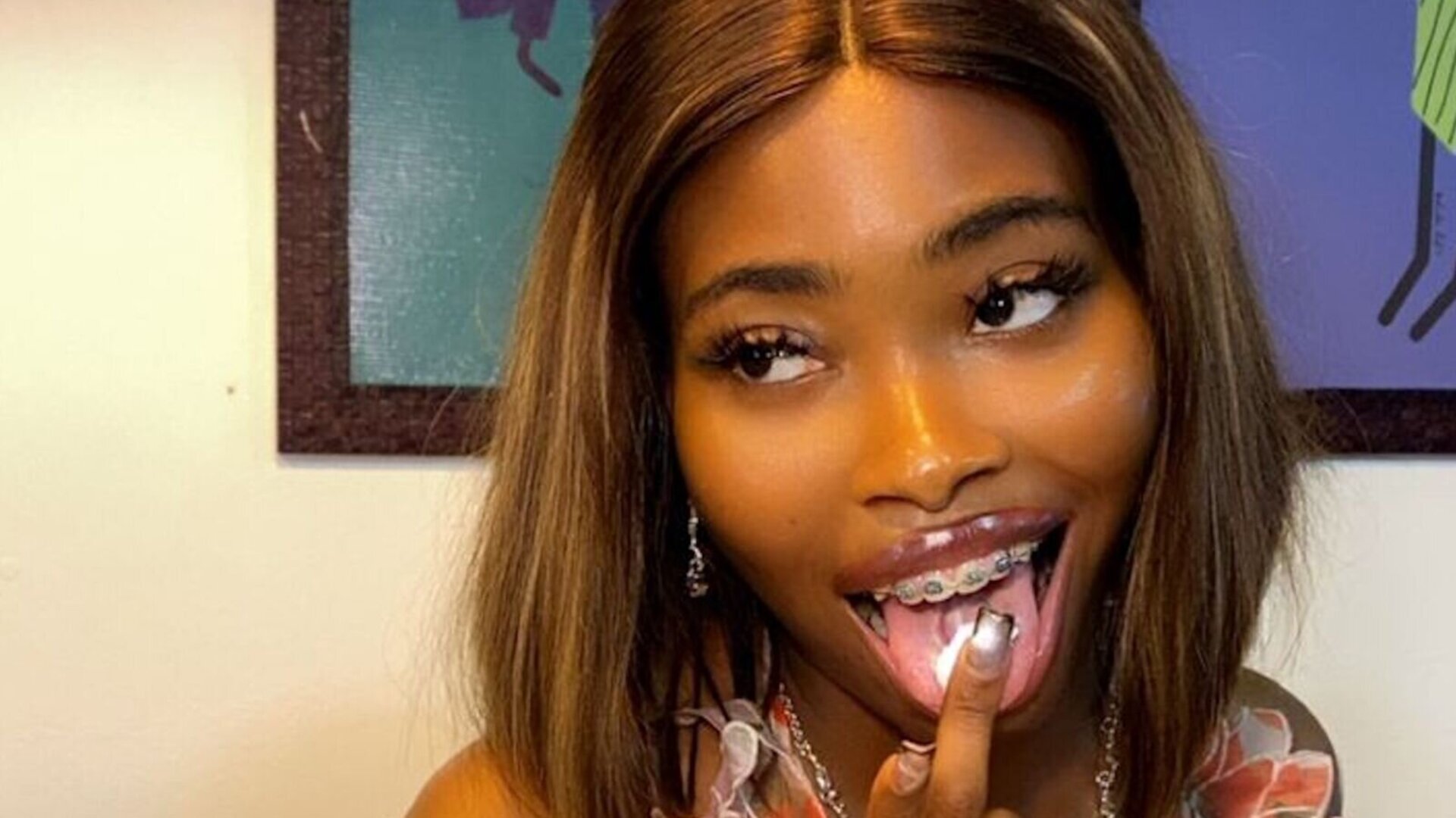 DevinaJacobs's Live Nude Chat