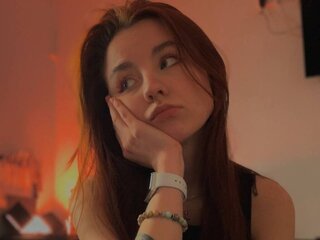 DivinaGazza's Live Nude Chat