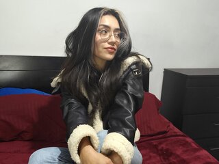 DragoKarter's Live Nude Chat