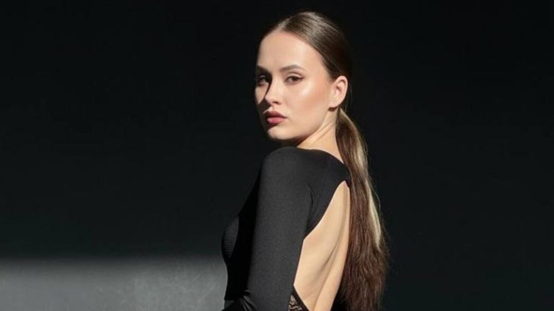 EmilyGiffin's Live Nude Chat