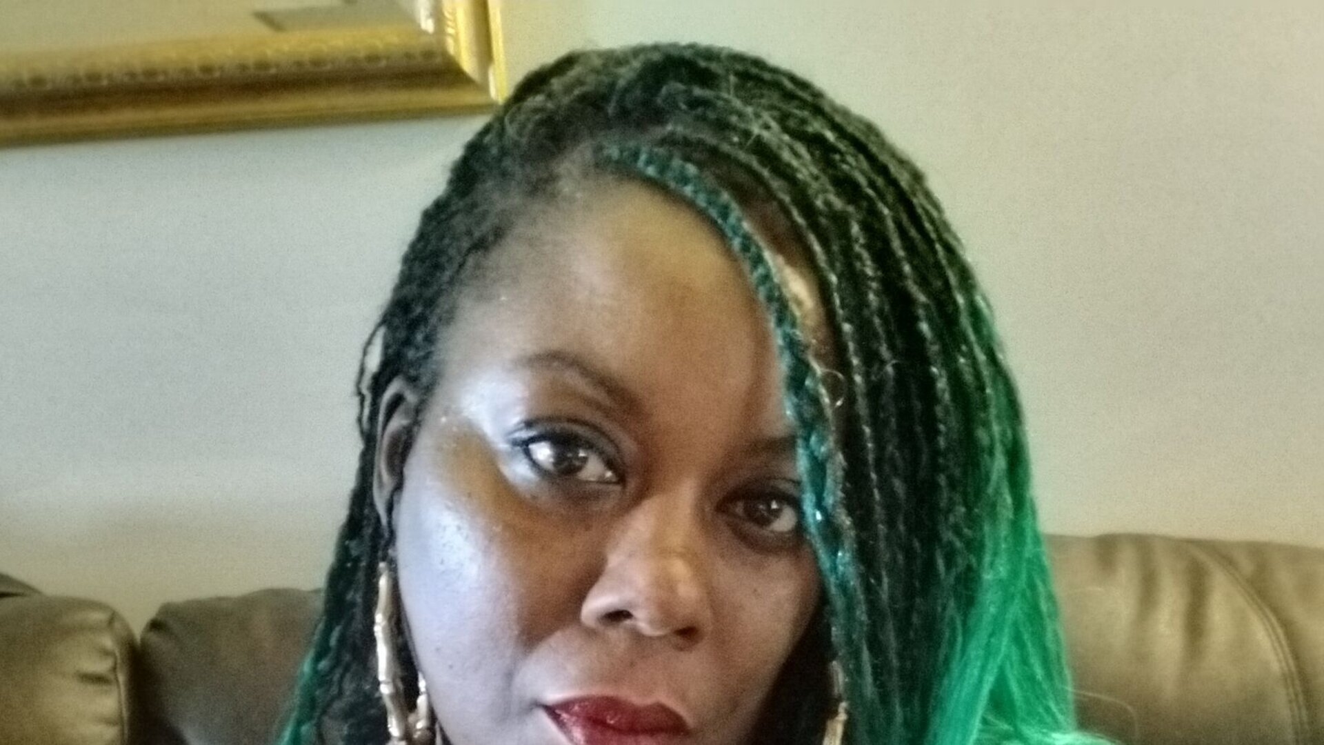 EmpressReign's Live Nude Chat