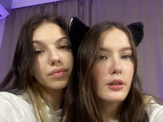 ImogenAndCharlie's Live Nude Chat