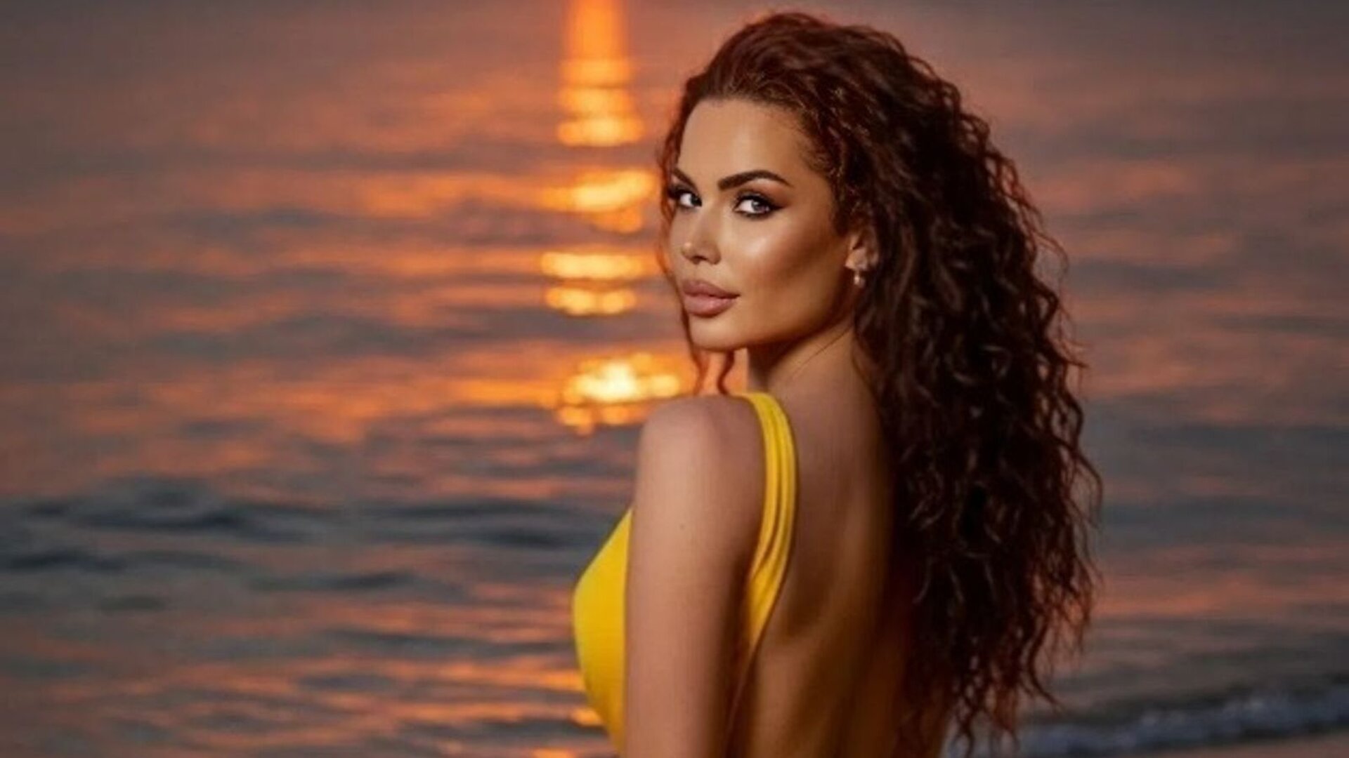 InesMoore's Live Nude Chat