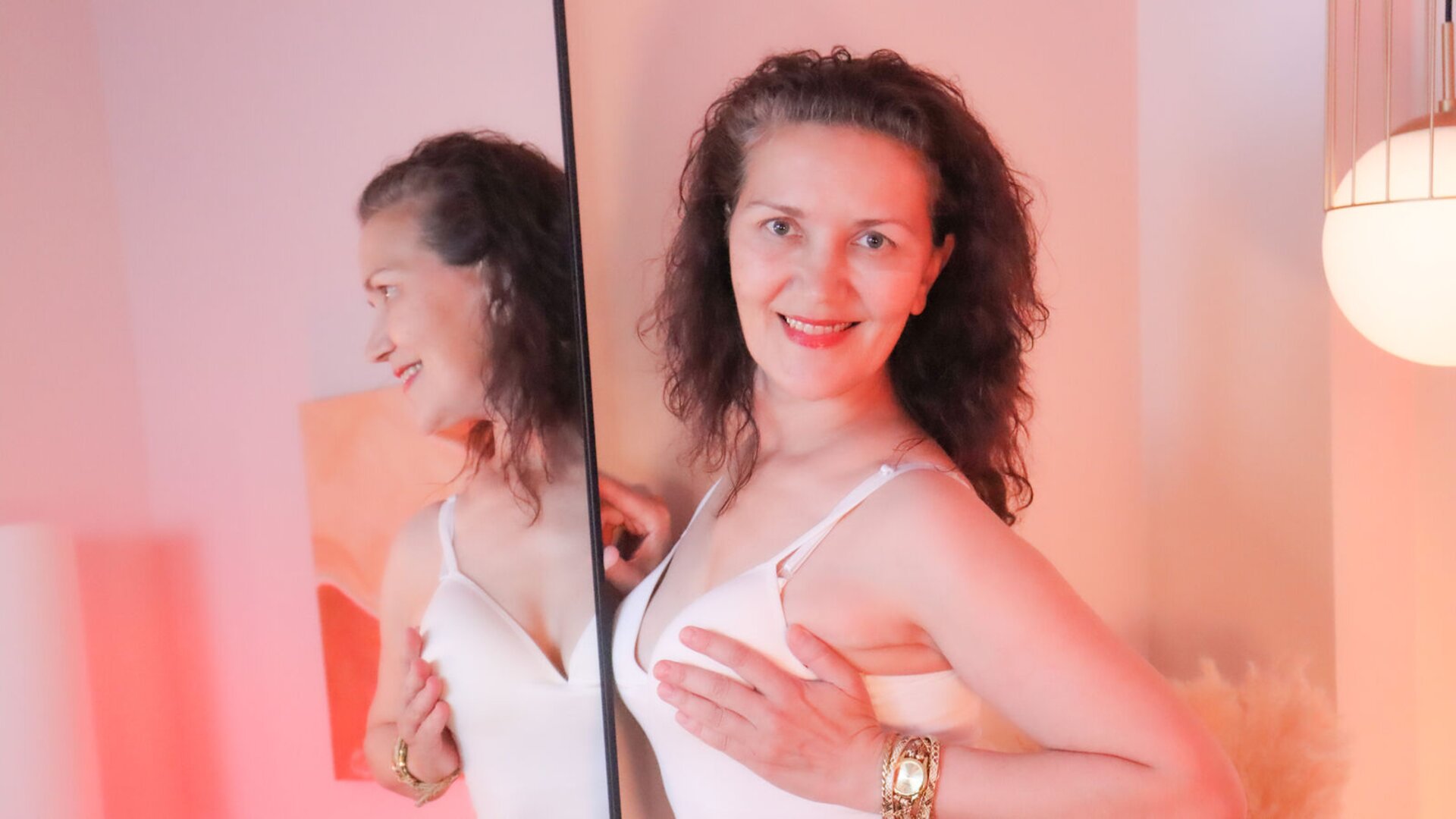 IreneColin's Live Nude Chat