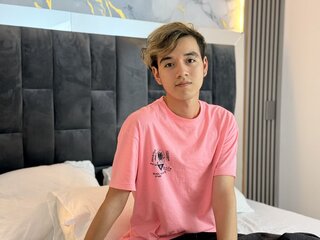 IronDante's Live Nude Chat