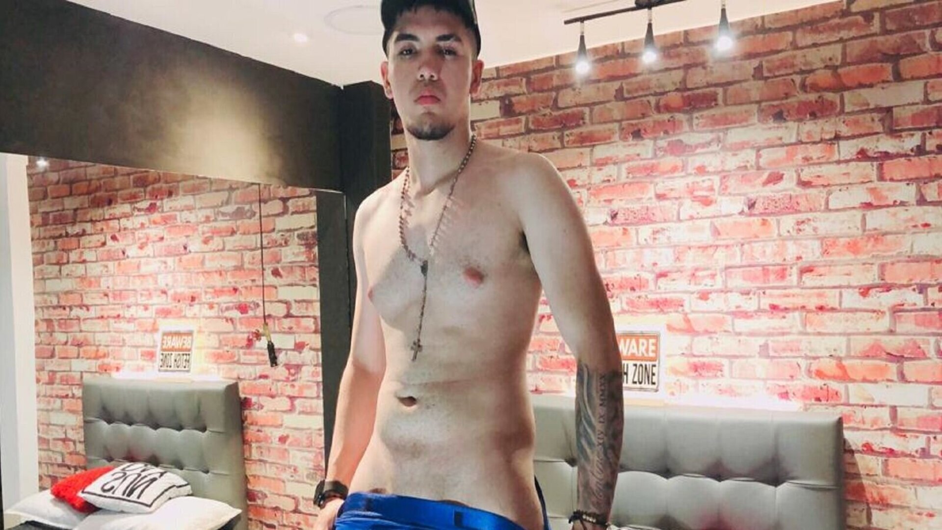 JossPotter's Live Nude Chat