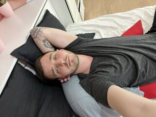 JovanniCaliente's Live Nude Chat