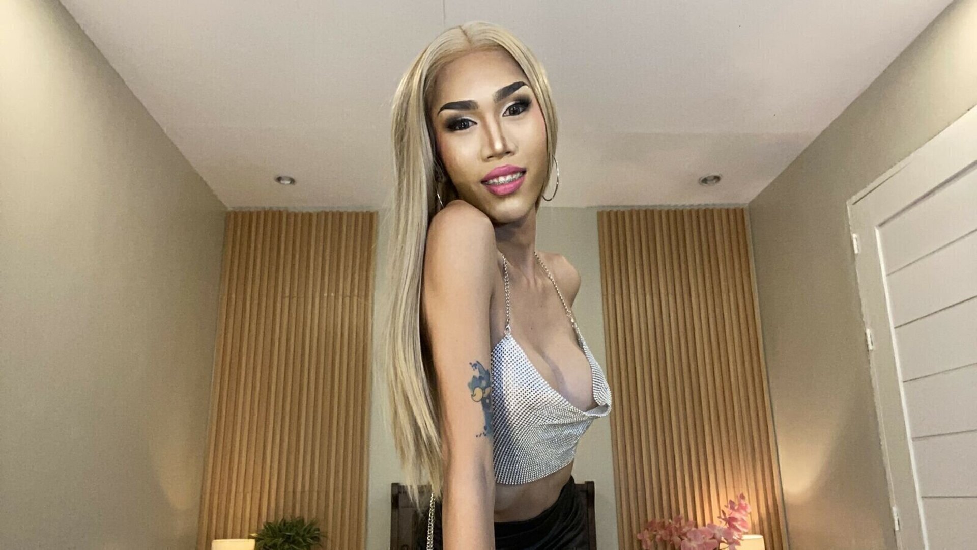 JynxOcean's Live Nude Chat