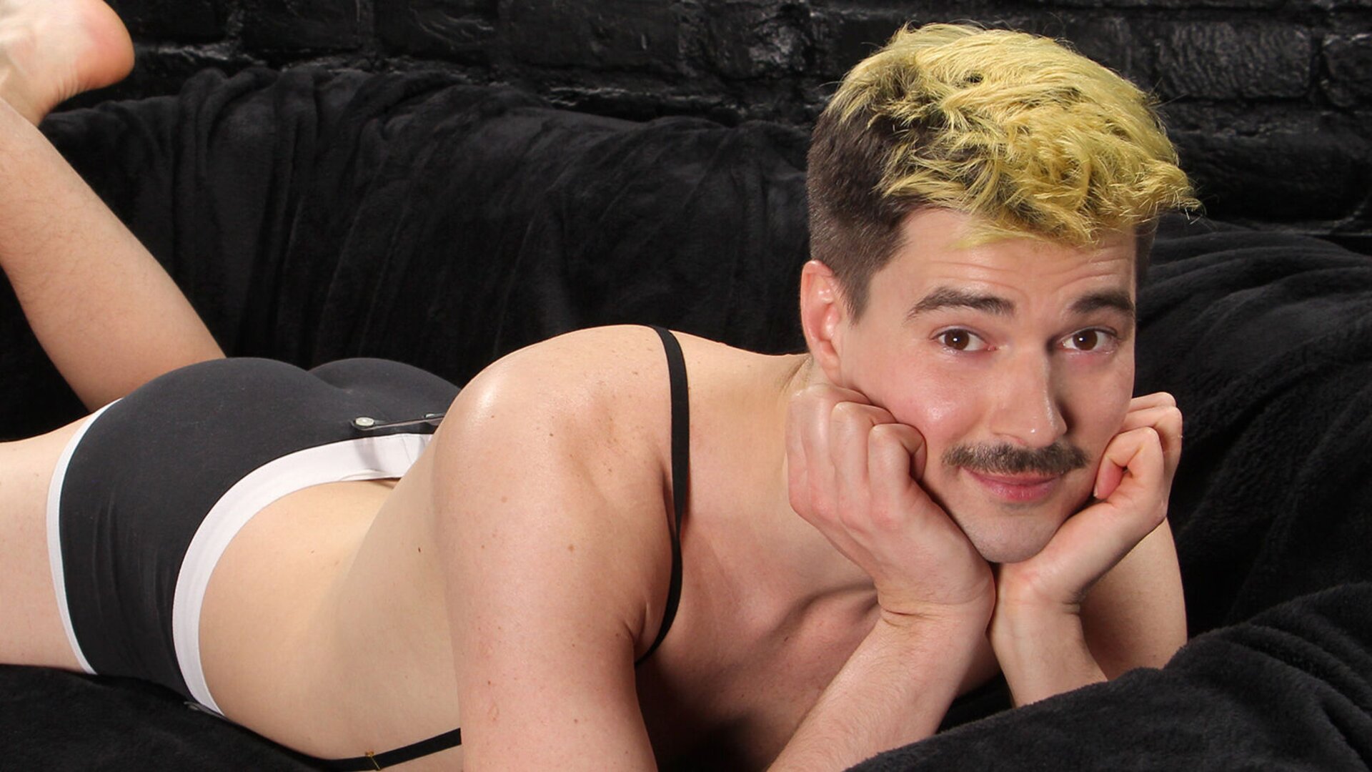 KalebDallass's Live Nude Chat