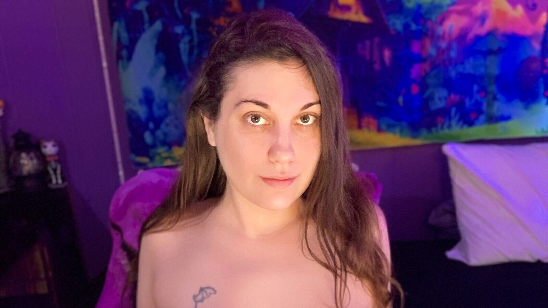 LilithLane's Live Nude Chat