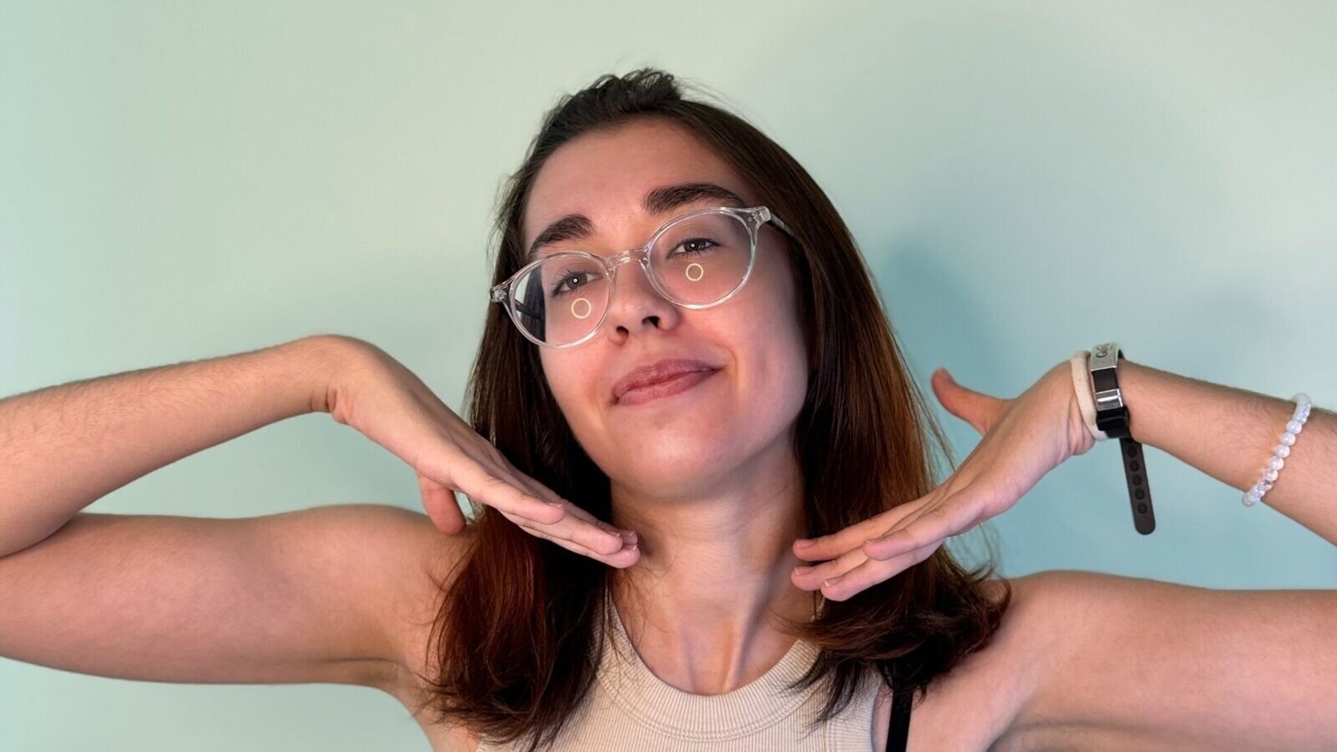 LinnBeale's Live Nude Chat