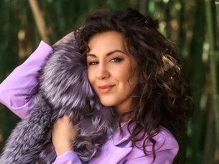 LuciaHart's Live Nude Chat