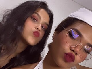 LudoAndVika's Live Nude Chat