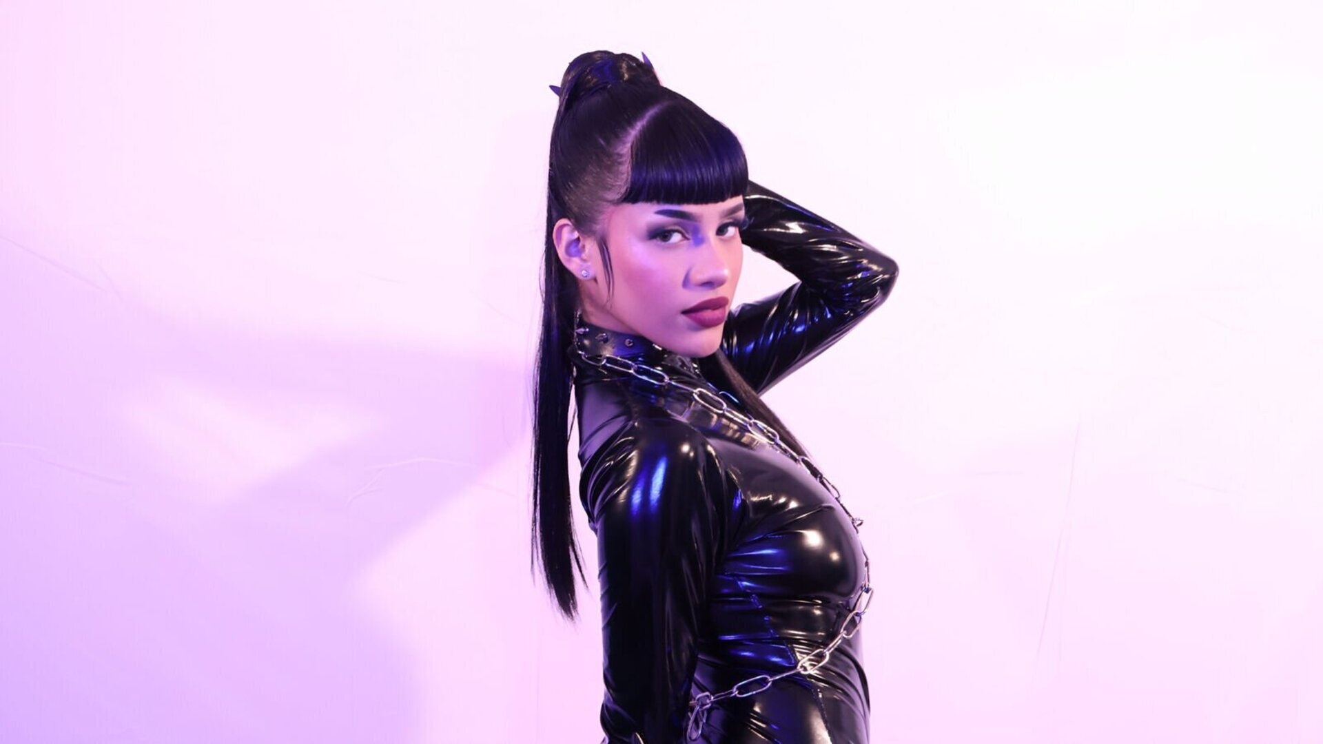 MacarenaBrigth's Live Nude Chat