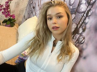MarianAdrian's Live Nude Chat