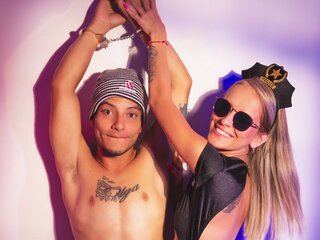 MartinaAndAnderr's Live Nude Chat