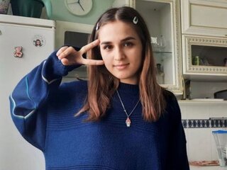 MaryBesky's Live Nude Chat