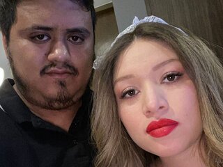 MichelleAndOmar's Live Nude Chat