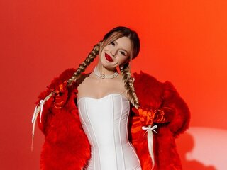 MilanaBalmain's Live Nude Chat