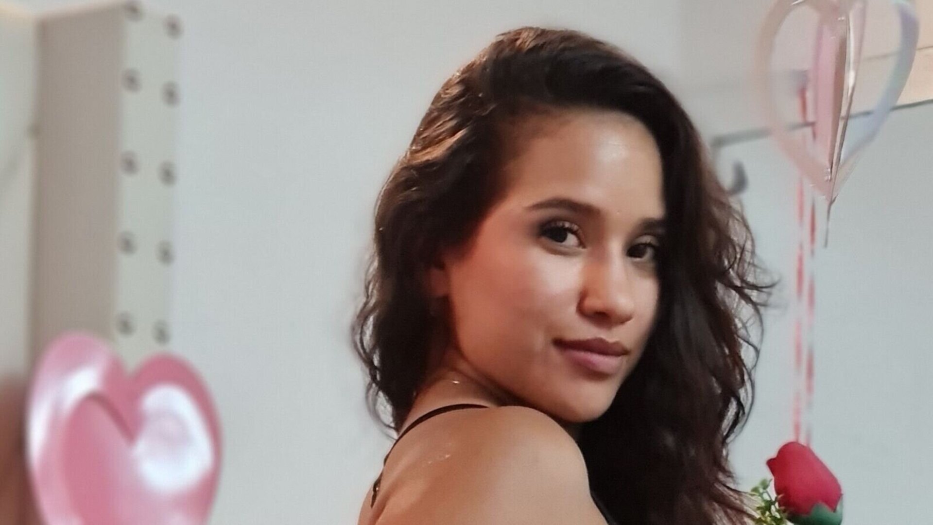 MilySweet's Live Nude Chat