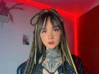 NaooTatto's Live Nude Chat