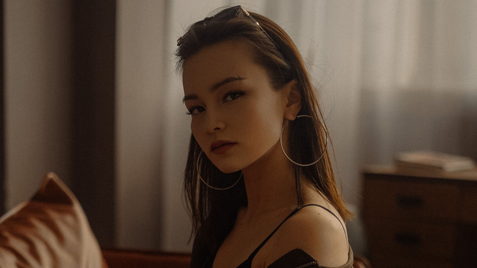 NiaBlue's Live Nude Chat