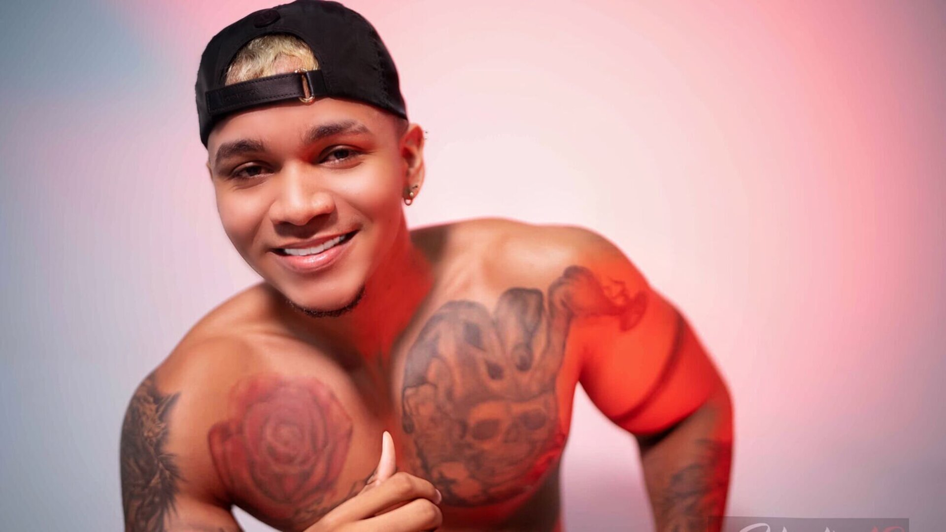PauloSmith's Live Nude Chat