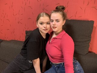 PeggyAndDaryl's Live Nude Chat