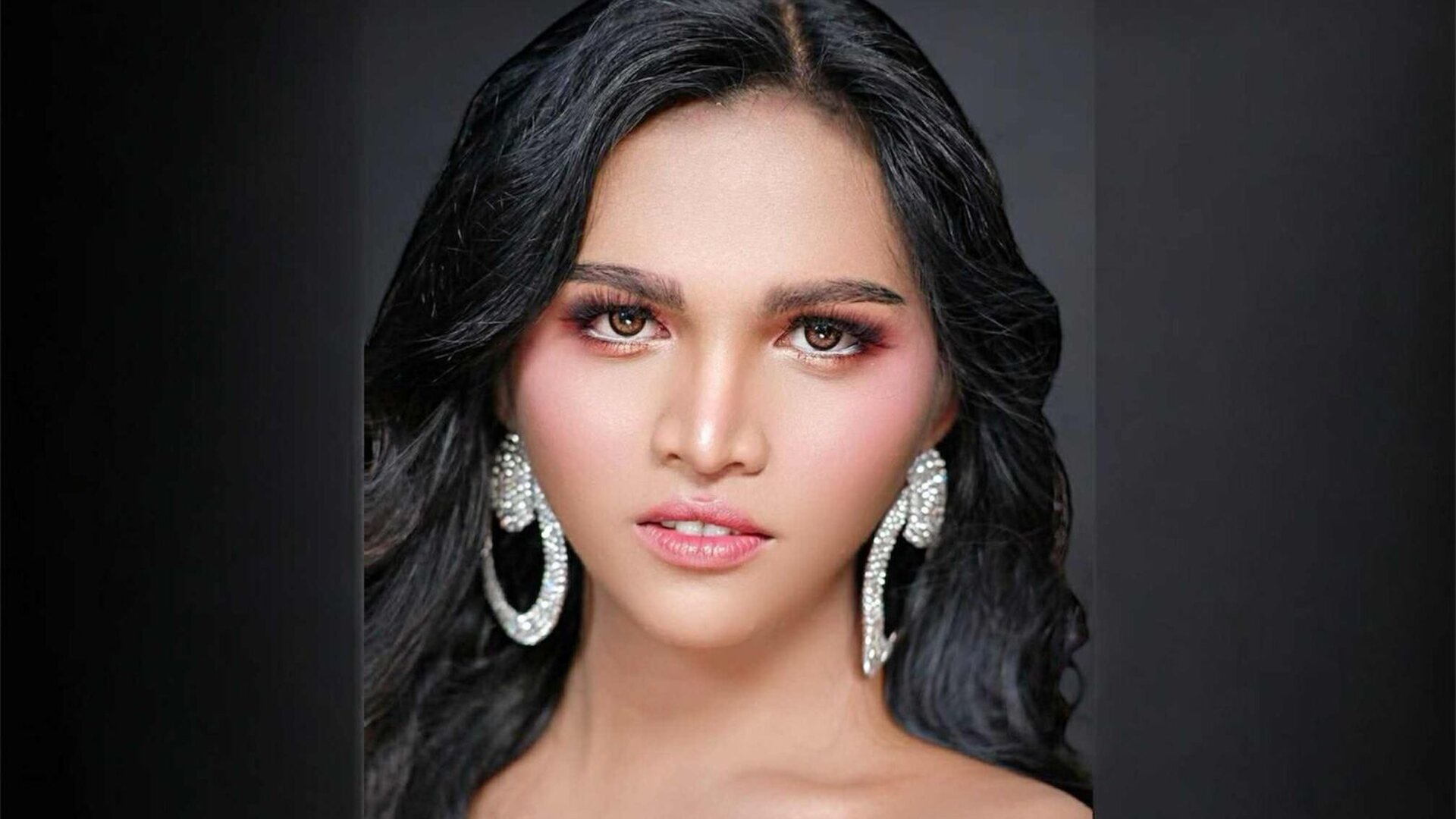 PriscillaAria's Live Nude Chat