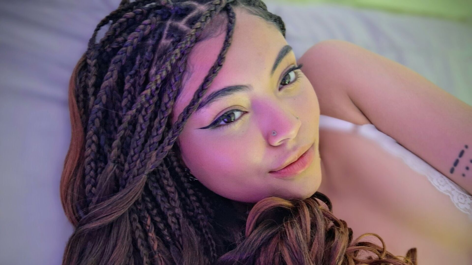 SammyHil's Live Nude Chat